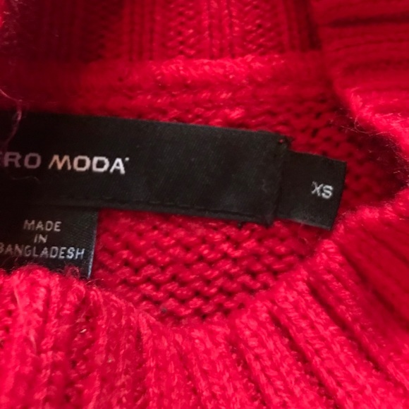 Women’s Vero Moda Turtleneck Sweater - Picture 4 of 6